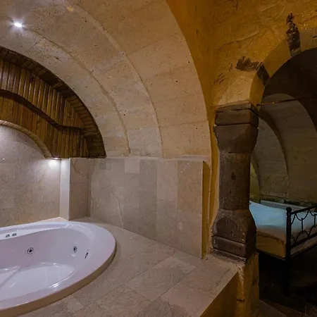 Bezirhane Cave 3* Mustafapaşa