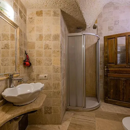 Hotel Bezirhane Cave