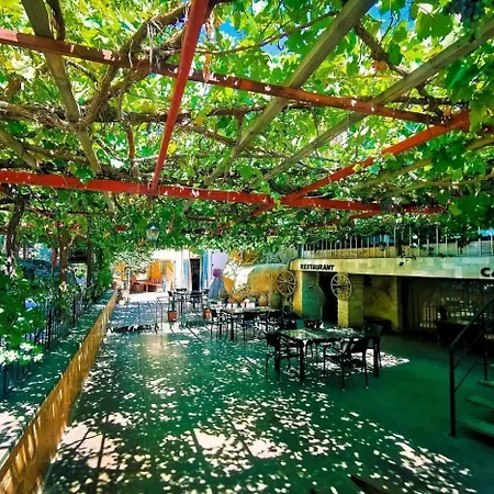 Hotel Bezirhane Cave 3*