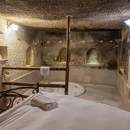 Hotel Bezirhane Cave 3*