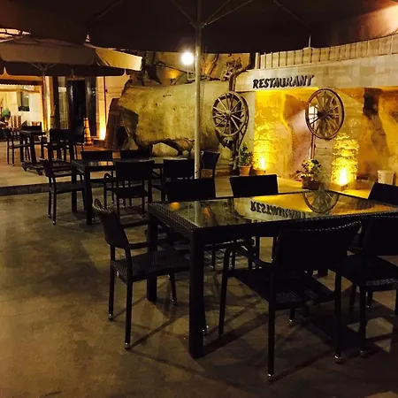 Hotel Bezirhane Cave 3*