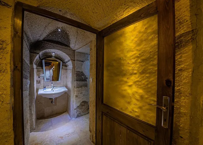 Bezirhane Cave Hotel