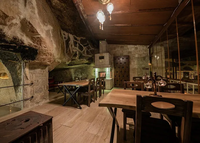 Hotel Bezirhane Cave 3*