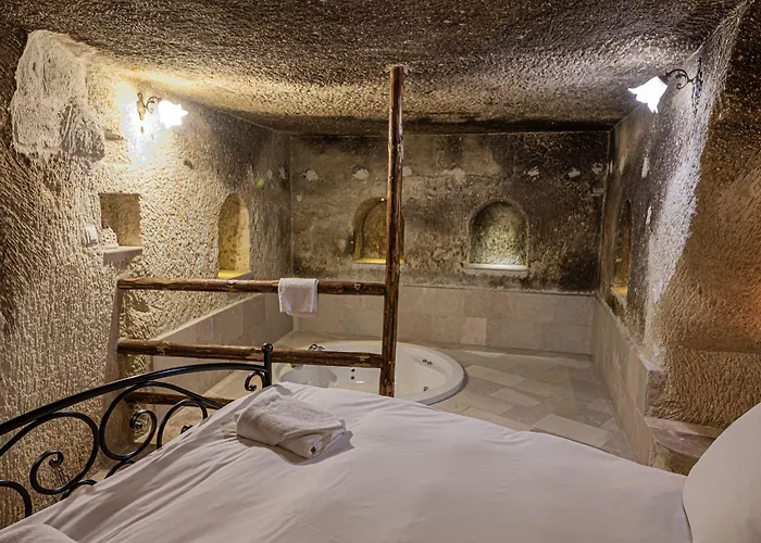 Hotel Bezirhane Cave 3*